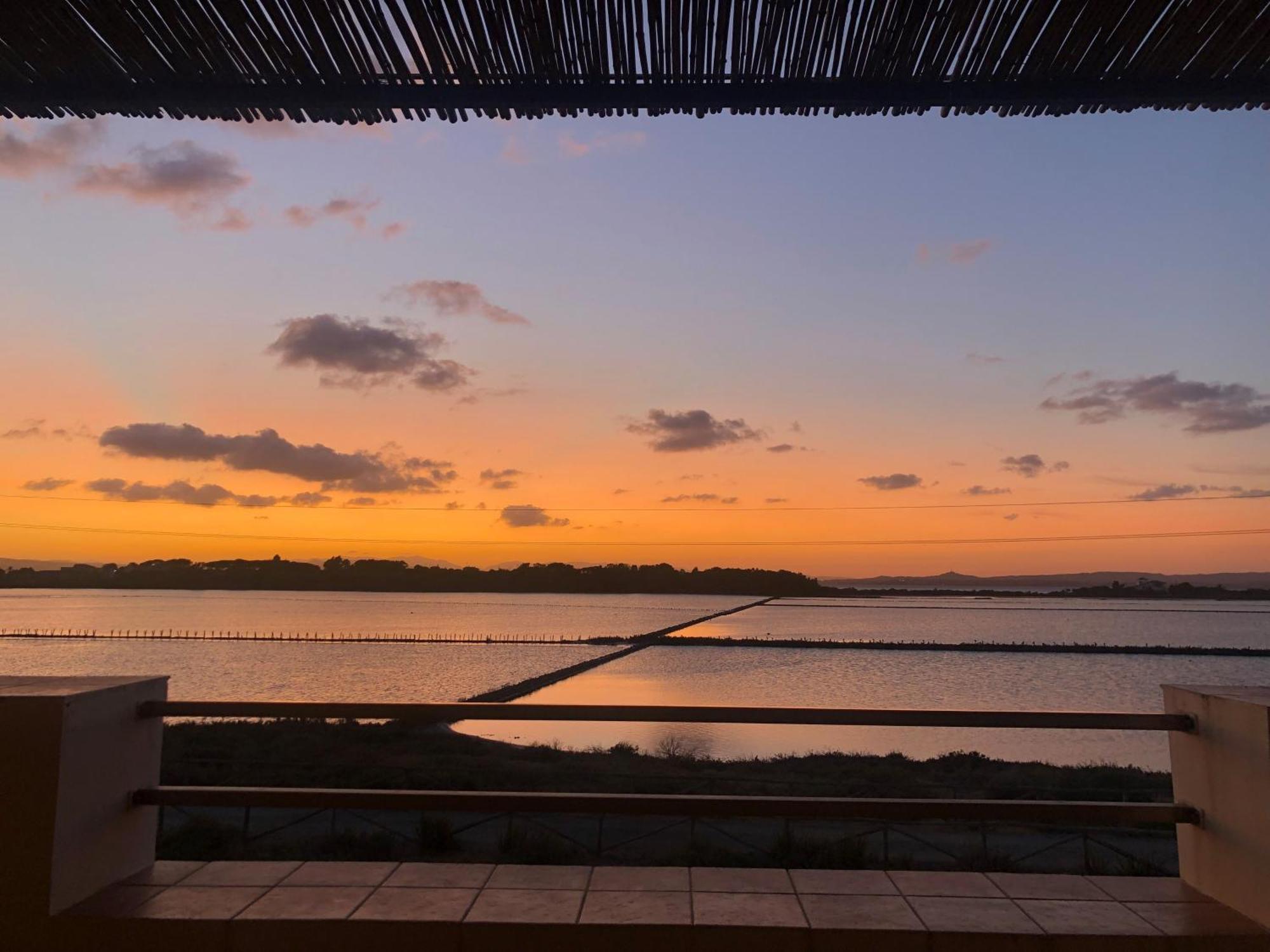 Le Saline: Beautiful Apartment With Terrace And Splendid View Carloforte  Exterior foto